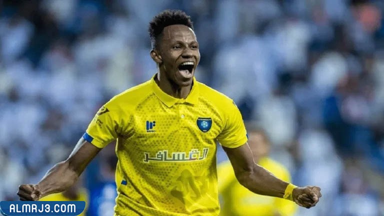 اللاعب عبد الفتاح آدم