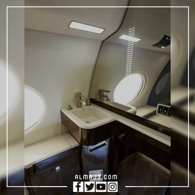 صور طائرة كريستيانو رونالدو الخاصة