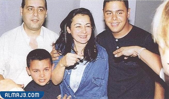 من هم زوجات جورج وسوف