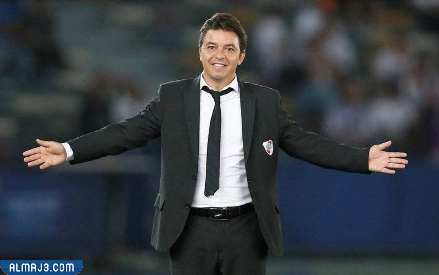 من هو مدرب الهلال والنصر ضد باريس ويكيبيديا