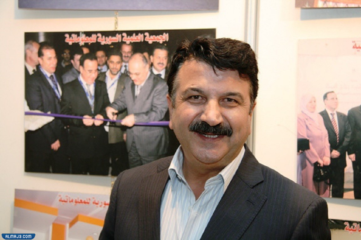 من هو وفيق الزعيم السيرة الذاتية