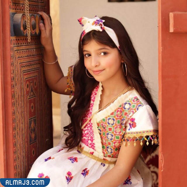 ملابس يوم التأسيس للاطفال للبنات