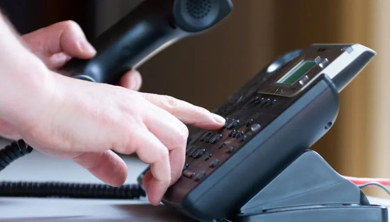 بهاء كي كارد: قصة نجاح رجل الأعمال بهاء عبد الحسين عبد الهادي في تحويل الفكرة إلى واقعٍ مَلموس