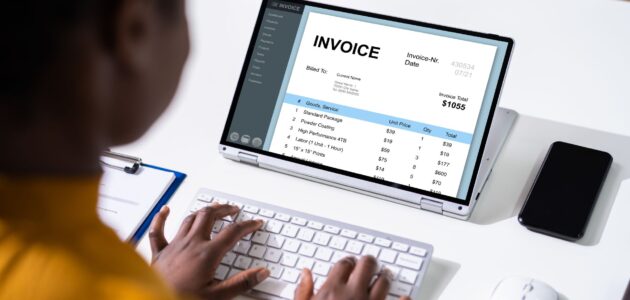شروط الفاتورة الضريبية في السعودية مع برنامج الاستاذ